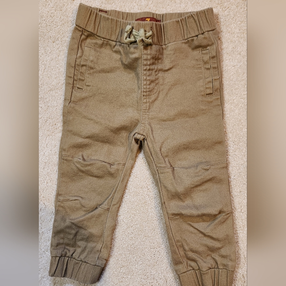 7FAM Khaki Jogger